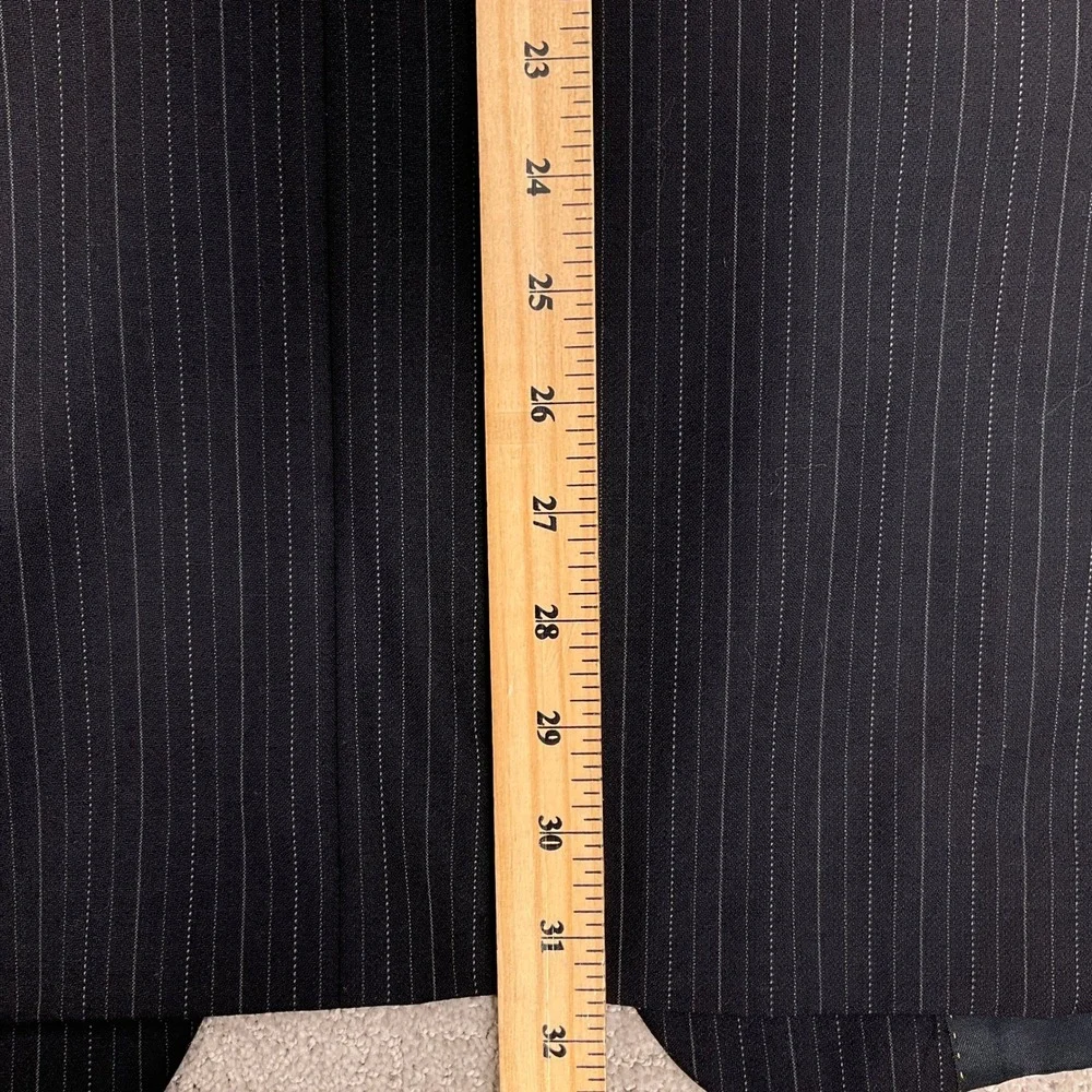 Jones New York Suit Mens 44R 40W Black Pinstripe 3-Button Formal Classic Wool